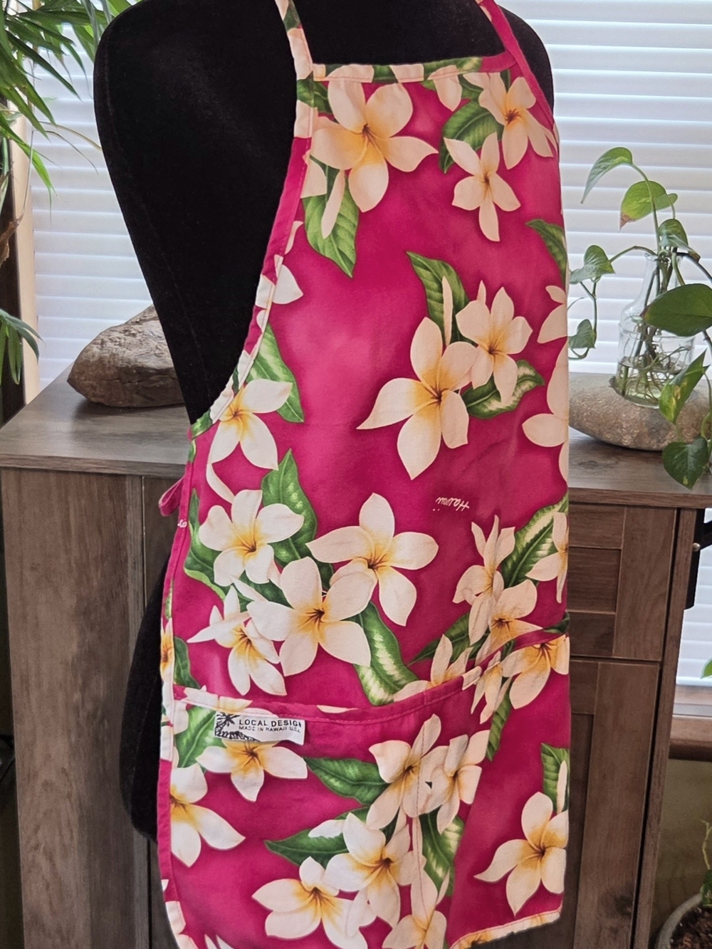 Art Or Kitchen Apron Hawaii Handmade Hot Pink Floral OS